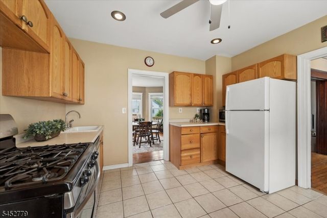 7 Morris Plains Ave, Morris Plains Boro, NJ 07950