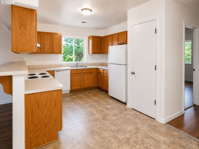 4724 Ne 101ST Ave, Portland, OR 97220