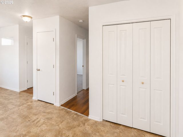 4724 Ne 101ST Ave, Portland, OR 97220