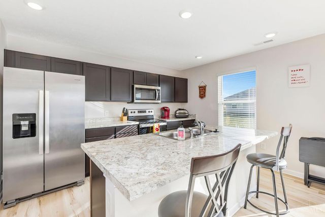 411 E Oak Avenue, Trenton, OH 45067