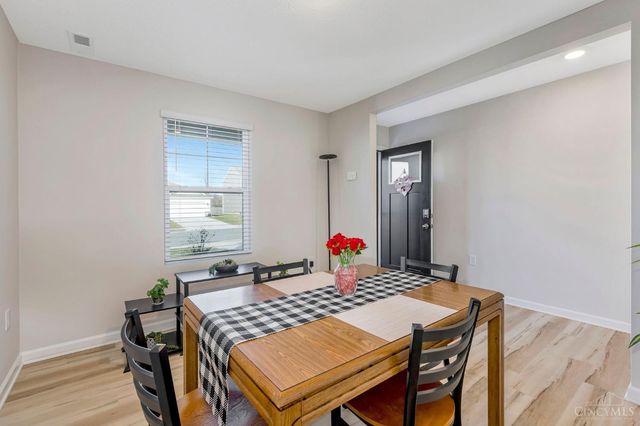 411 E Oak Avenue, Trenton, OH 45067