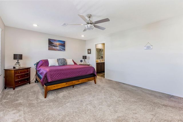 411 E Oak Avenue, Trenton, OH 45067