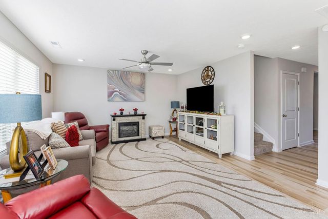 411 E Oak Avenue, Trenton, OH 45067