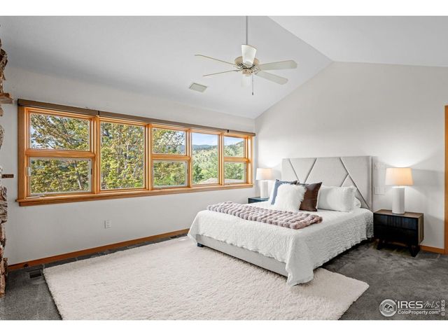 560 Northstar Ct, Boulder, CO 80304