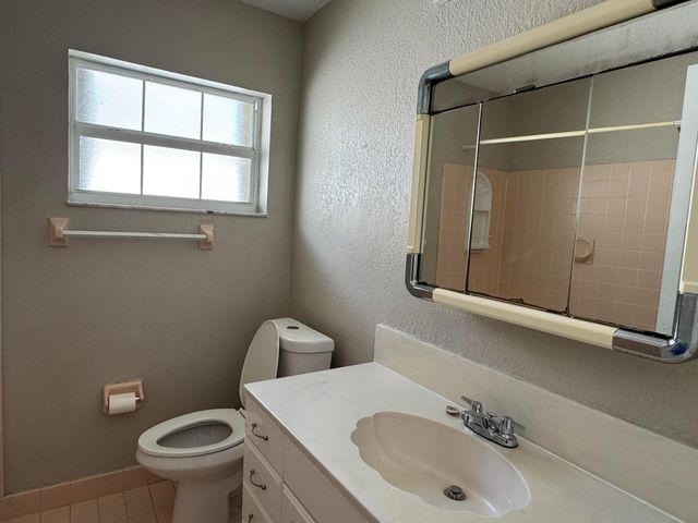 2180 NW 93RD Avenue, Pembroke Pines, FL 33024