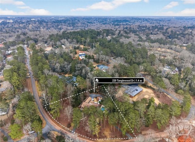 220 Tanglewood Drive, Athens, GA 30606