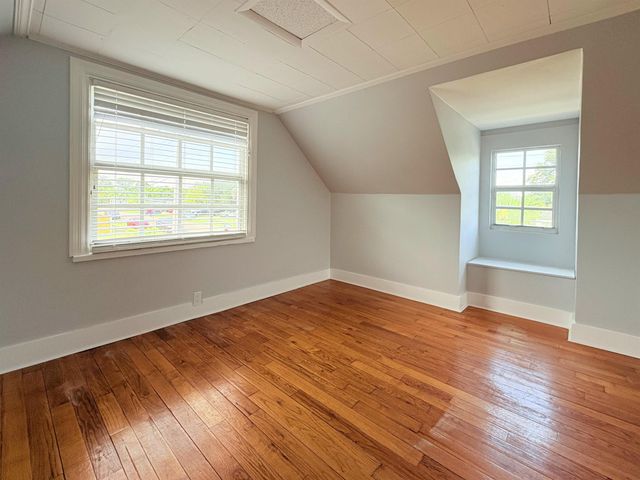 307 4th Street, Lake Park, FL 33403