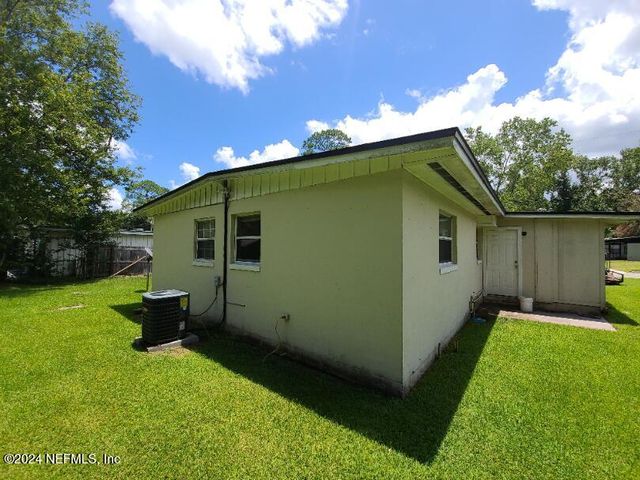 6947 CLOVIS Road, Jacksonville, FL 32205