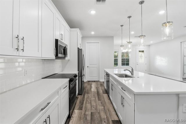 4195 N Pink Poppy Drive, Beverly Hills, FL 34465