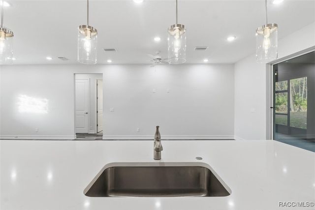 4195 N Pink Poppy Drive, Beverly Hills, FL 34465