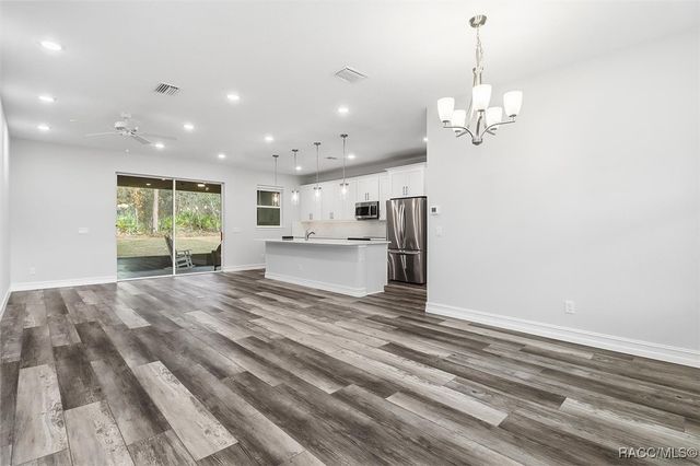 4195 N Pink Poppy Drive, Beverly Hills, FL 34465
