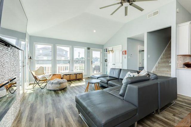 4125 Fiddler Crab Lane, Galveston, TX 77554