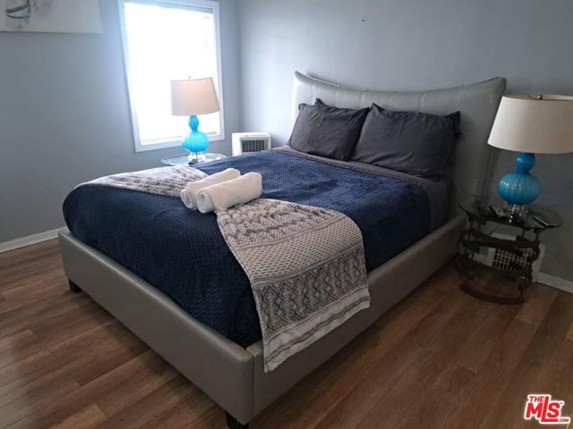 137 S Rexford Drive, Beverly Hills, CA 90212