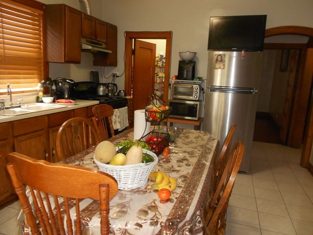 1813 S 59th Avenue, Cicero, IL 60804