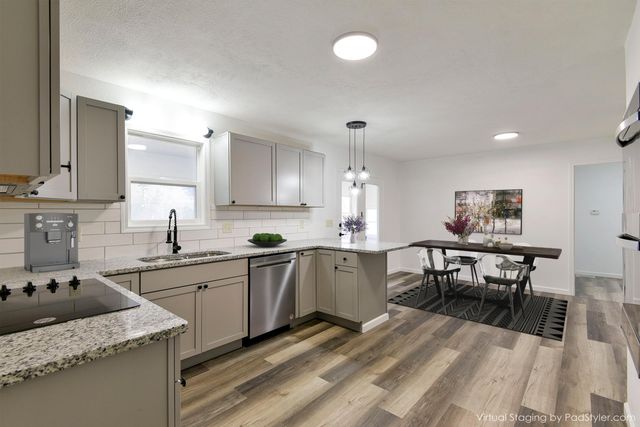 1068 Gobblers Mountain Road, Branson West, MO 65737