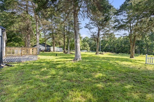 1068 Gobblers Mountain Road, Branson West, MO 65737