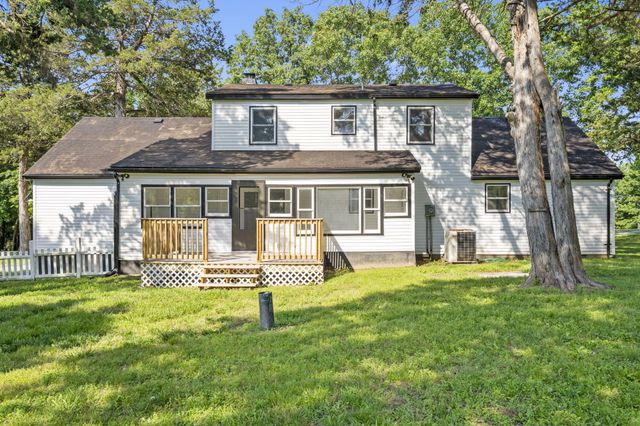 1068 Gobblers Mountain Road, Branson West, MO 65737