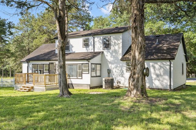 1068 Gobblers Mountain Road, Branson West, MO 65737