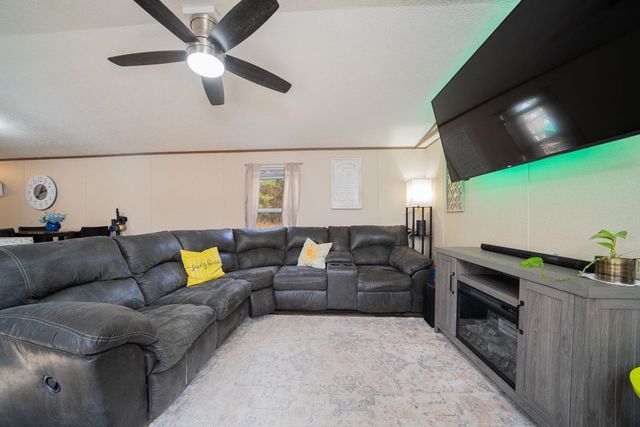 852 Old HWY 80, Hallsville, TX 75650