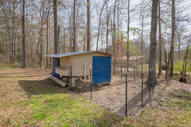 852 Old HWY 80, Hallsville, TX 75650