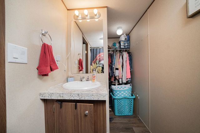 852 Old HWY 80, Hallsville, TX 75650