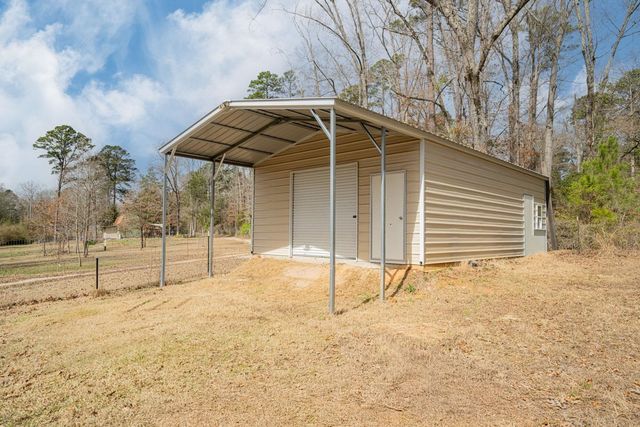 852 Old HWY 80, Hallsville, TX 75650