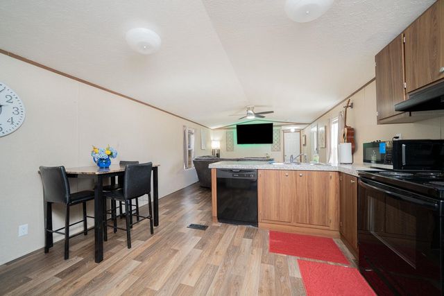 852 Old HWY 80, Hallsville, TX 75650