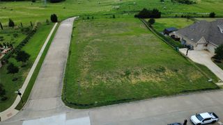 140 Falcon Point Drive, Heath, TX 75032