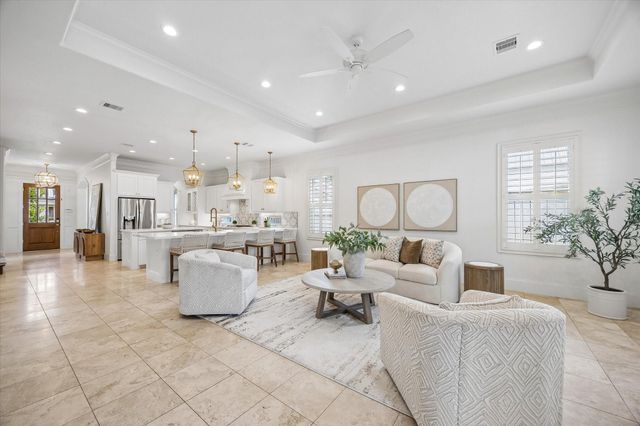 1235 Thornton Road, Houston, TX 77018