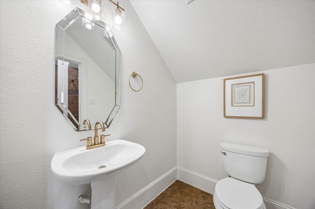 1235 Thornton Road, Houston, TX 77018