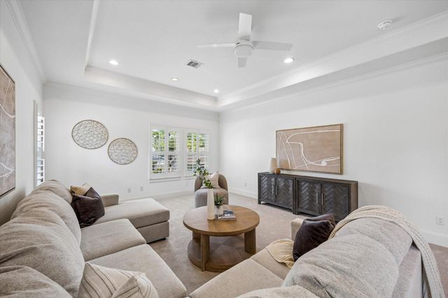 1235 Thornton Road, Houston, TX 77018