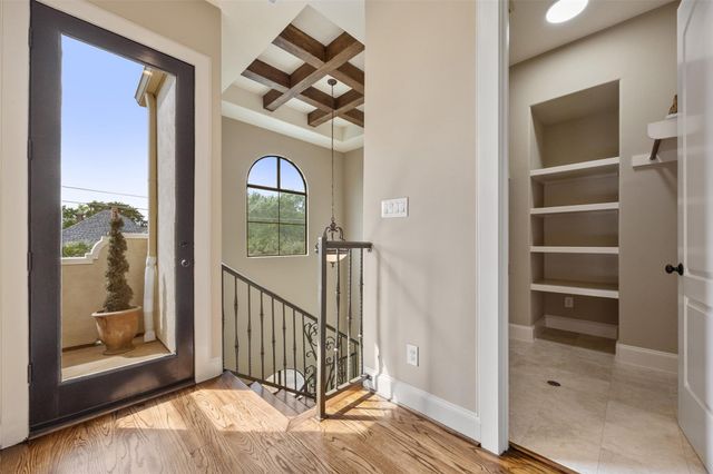 414 Snover Street, Houston, TX 77007