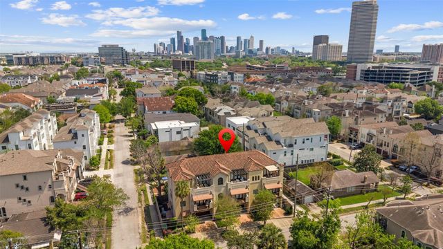 414 Snover Street, Houston, TX 77007