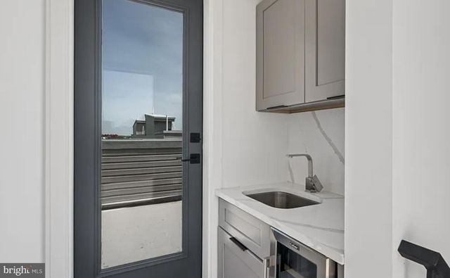 1546 N DARIEN ST, Philadelphia, PA 19122