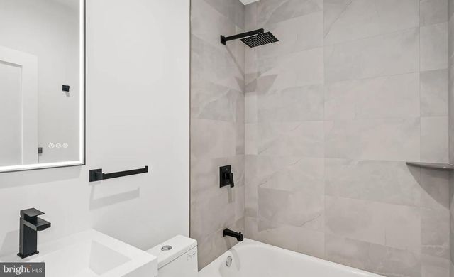 1546 N DARIEN ST, Philadelphia, PA 19122