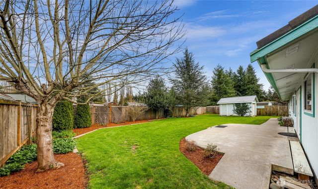 5986 Paradise Dr., Ferndale, WA 98248