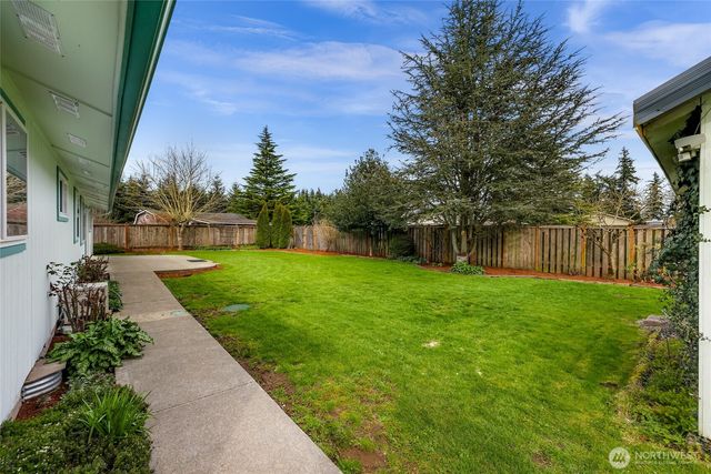 5986 Paradise Dr., Ferndale, WA 98248