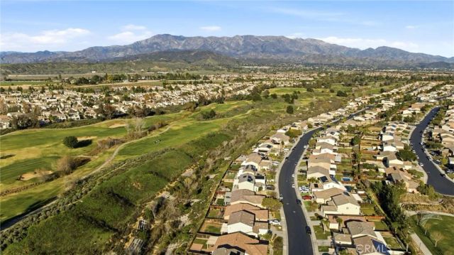 36438 Straightaway, Beaumont, CA 92223