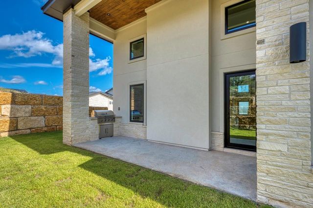 119 Via Roma CT, Horseshoe Bay, TX 78657