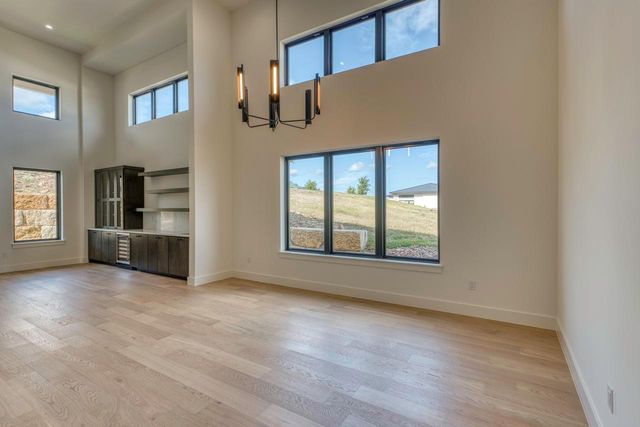 119 Via Roma CT, Horseshoe Bay, TX 78657