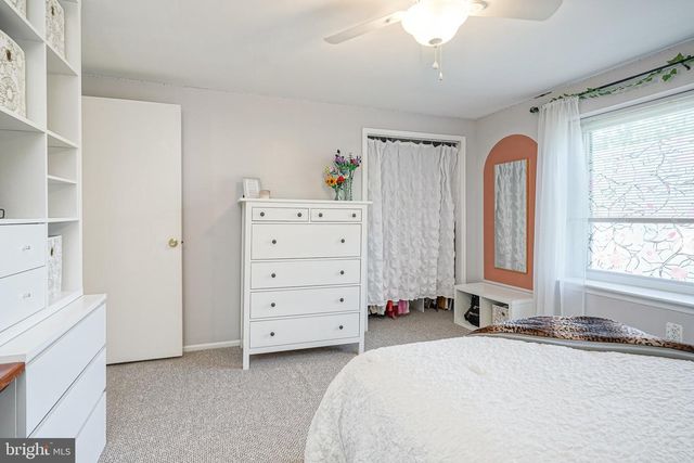 1106 WESTERLY DR, Marlton, NJ 08053