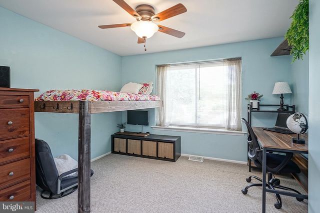 1106 WESTERLY DR, Marlton, NJ 08053