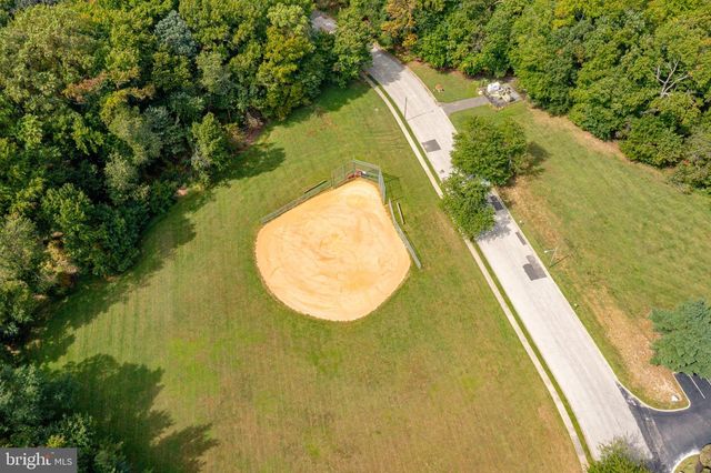 1106 WESTERLY DR, Marlton, NJ 08053