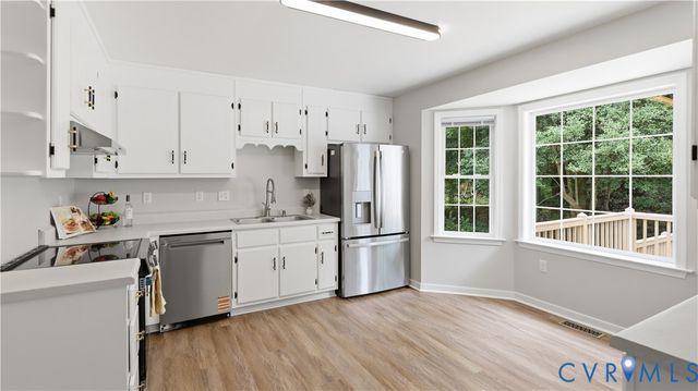 8543 Woodlake Dr, Henrico, VA 23294