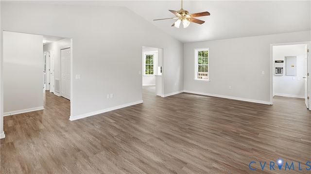 8543 Woodlake Dr, Henrico, VA 23294