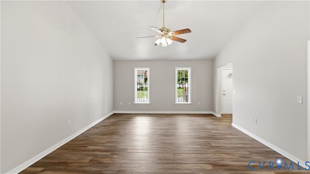 8543 Woodlake Dr, Henrico, VA 23294