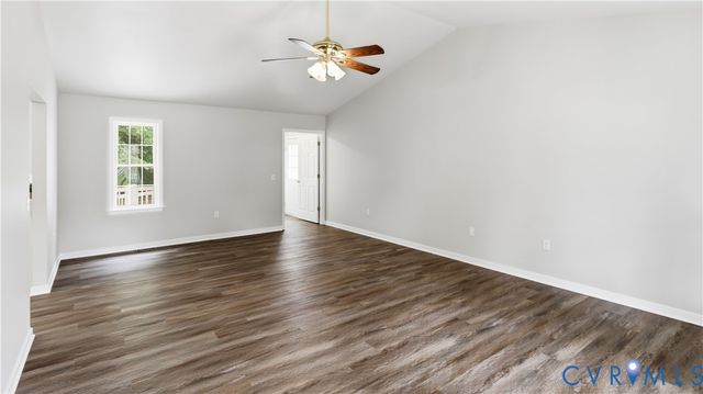 8543 Woodlake Dr, Henrico, VA 23294