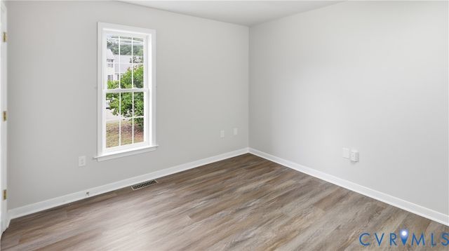 8543 Woodlake Dr, Henrico, VA 23294