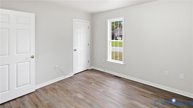8543 Woodlake Dr, Henrico, VA 23294