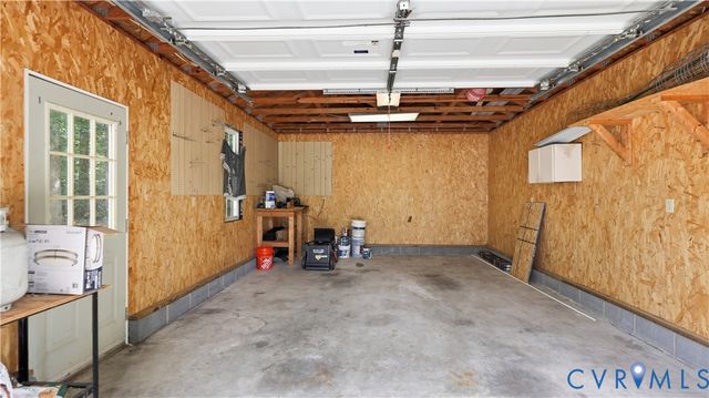 8543 Woodlake Dr, Henrico, VA 23294